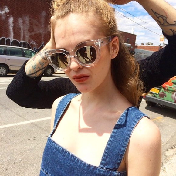 Meet your Posher, Periโก๏ธ๐๐ฉท๐ท๏ธ๐๐ธ๐ฌ๐ชฉ - Picture 4 of 10